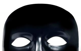Как наносить чёрную маску на лицо от чёрных точек и сколько держать?